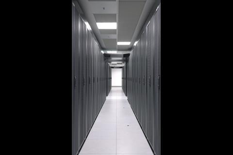 A hybrid system is used to power the computer hardware and support plant at the heart of the data centre